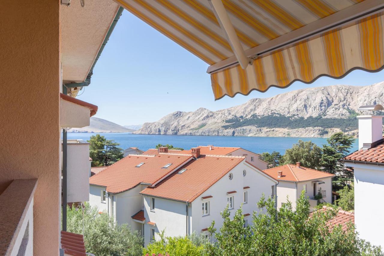 Apartments Ema & Mislav With Terrace Baska  Exterior photo